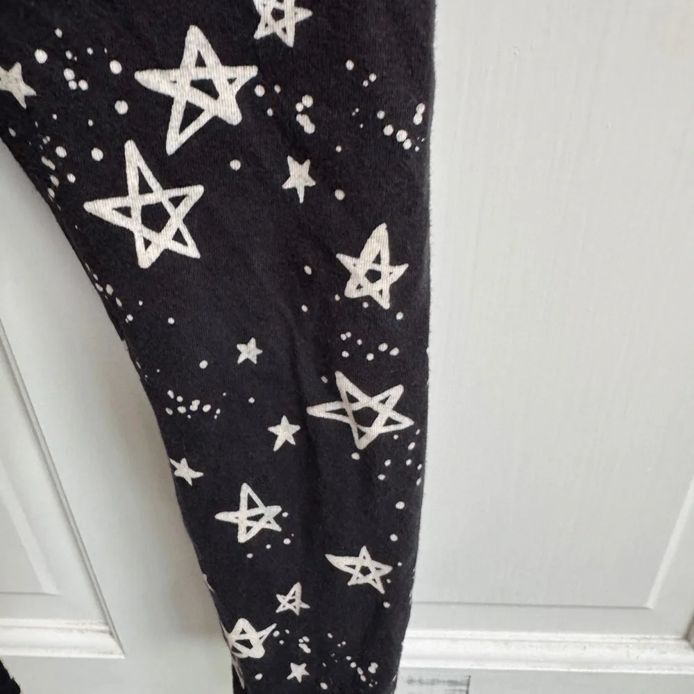 Gymboree 2T Girls Black and White Star Pattern Stretch Comfort Leggings Pants